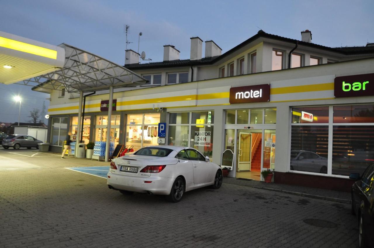 Motel Wig Sandoměř Exteriér fotografie
